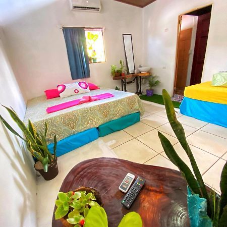 Passiflora'S Apartamento Quepos Exterior foto