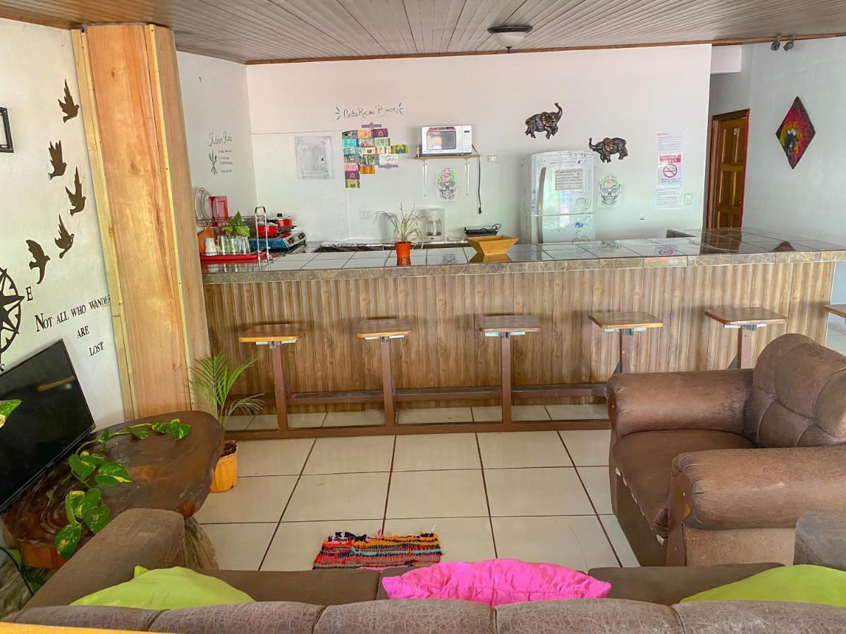 Passiflora'S Apartamento Quepos Exterior foto